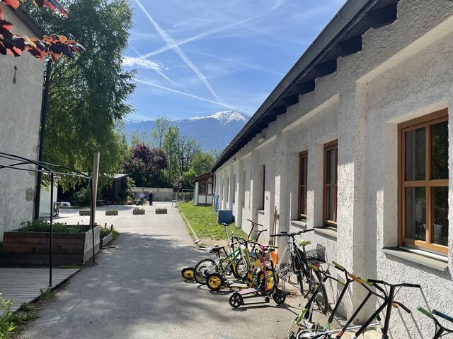 Das Gelände der Montessorischule in der Zeughausgasse in Innsbruck. | Foto: David Zennebe