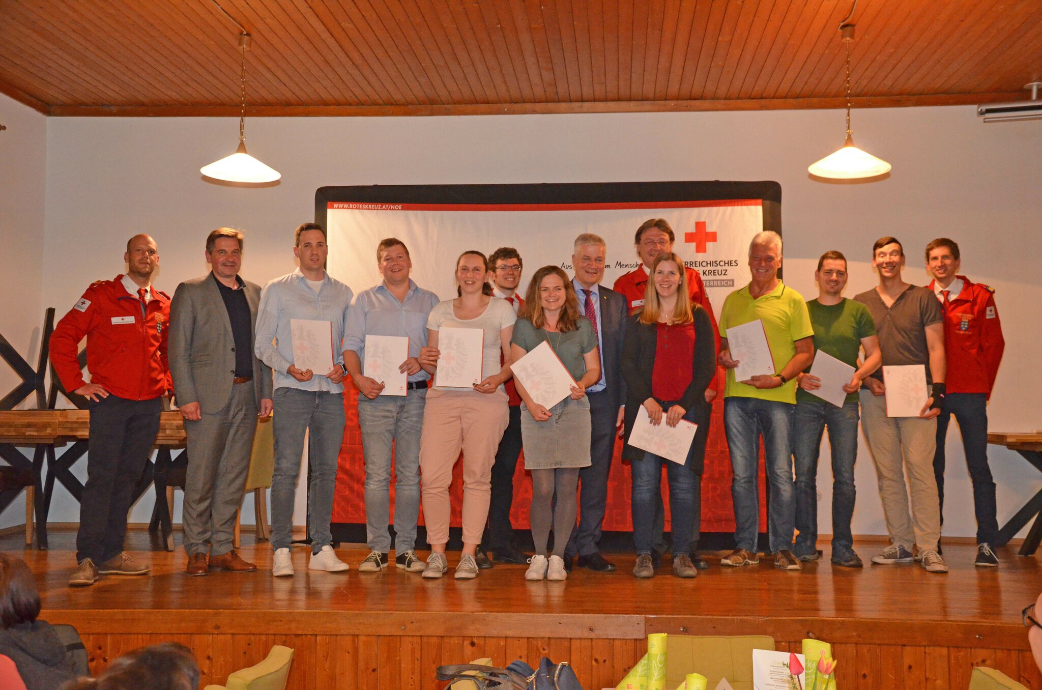 RK Waidhofen Ybbs Fr hlingsfest Beim Roten Kreuz Waidhofen Waidhofen 