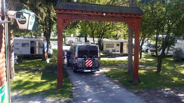 Die Stadt Grein sucht einen neuen Pächter für den Camping-Platz.  | Foto: Zinterhof