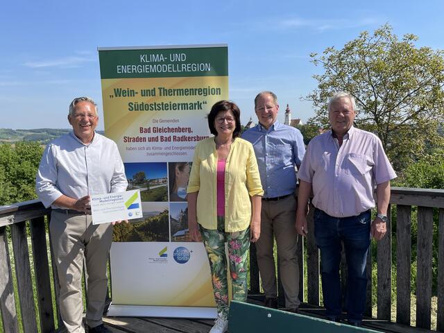 Erfolgreiche Partnerschaft: Karl Lautner, Christine Siegel, Robert Frauwallner und Gerhard Konrad (v.l.).  | Foto: RegionalMedien