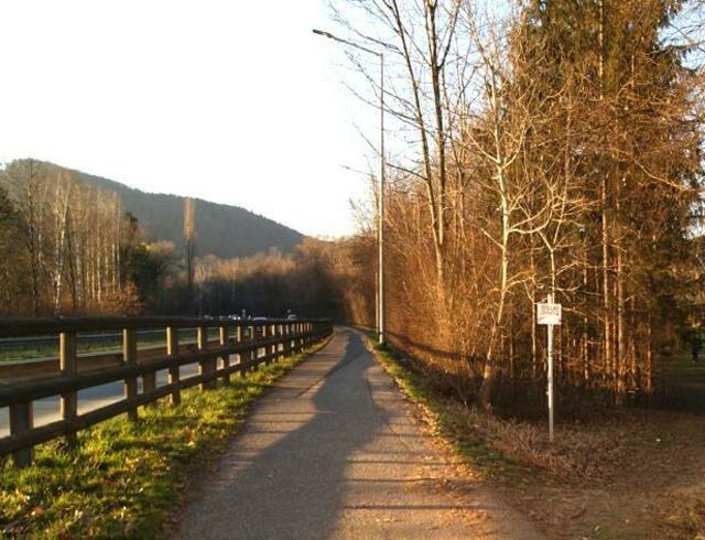 Derzeit sieht es in der Weinzöttlstraße (Blickrichtung Norden) noch so aus. | Foto: Land Steiermark/Stadt Graz