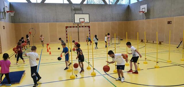 In neun Pilotregionen wird im kommenden Schuljahr die "tägliche Bewegungseinheit" eingeführt.