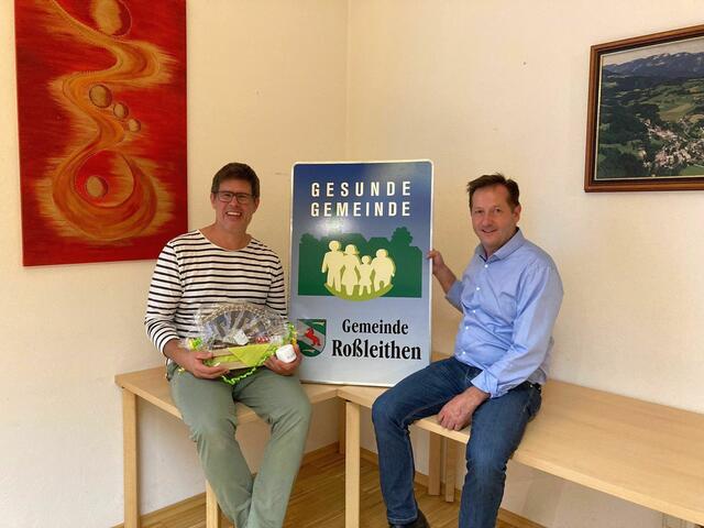 Thomas Waibel und Bürgermeister Kurt Pawluk freuten sich über die erfolgreiche Veranstaltung.  | Foto: Gemeinde Roßleithen