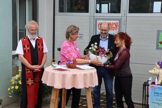 Blumen für Ingeborg Stelzer