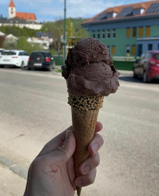 Das Bachinger Eis aus Kirchberg bekommt man in vielen Kaffeehäusern im Pielachtal. Die Familie Bachinger stellt ihr Eis seit vielen Jahren selbst in Kirchberg her. | Foto: Tanja Handlfinger