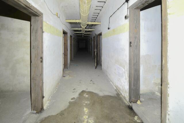 Ein Blick ins Innere des Bunkers am Yppenplatz. | Foto: Lukas Arnold