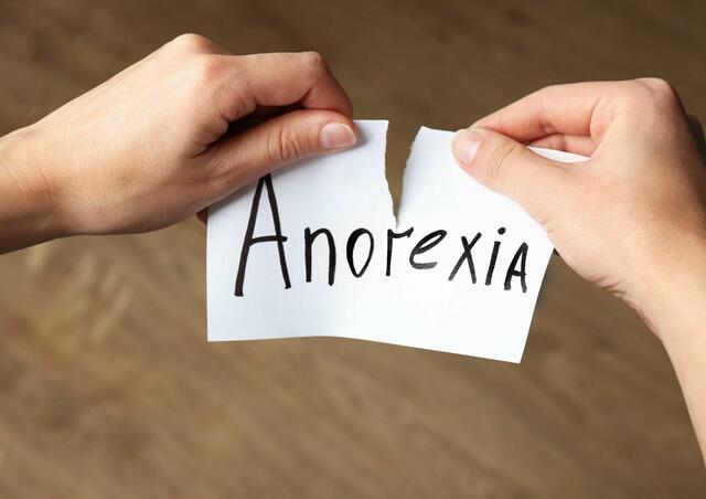 Das Esslernzentrum "Notube" bietet ein maßgeschneidertes Online-Angebot bei Anorexia Nervosa.