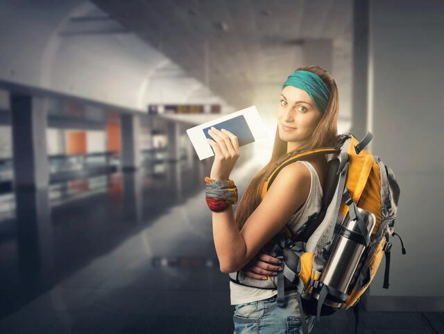 Nicht nur den Reise- auch den Impfpass checken!