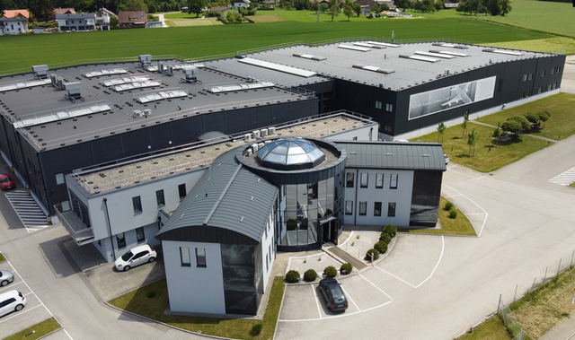 RO-RA Aviation Systems GmbH in Schörfling
 | Foto: RO-RA