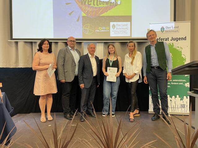Karin Kindermann (Land Steiermark), Gunter Wilfinger, Feldbachs Bürgermeister Josef Ober, Anna Hölzl, Juliane Bogner-Strauß und Markus Kerschbaumer (v.l.).  | Foto: RegionalMedien
