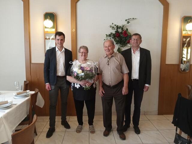 50. Hochzeitstag gefeiert: Nico Ott, Maria Anna und Josef Gollacz, Anton Szmolyan | Foto: Gemeinde Weiden bei Rechnitz