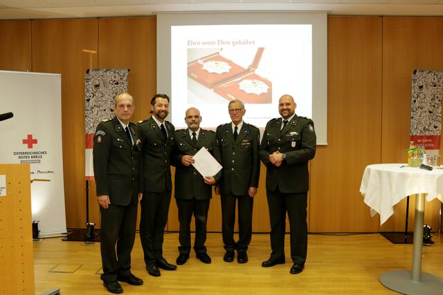 (v.ln.r.) Dr. Peter Hansak, Klaus Steinwendter, Wolfgang Seiner, KR Dr. Jürgen Siegert