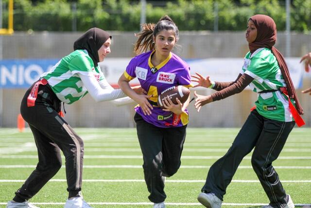 Flagfootball ist auch bei Mädchen sehr beliebt.  | Foto: © Stieg