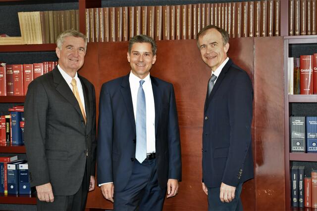Die Notare (v. l.): Georg Zehetmayer, Thomas Schatzl, Claus Spruzina.