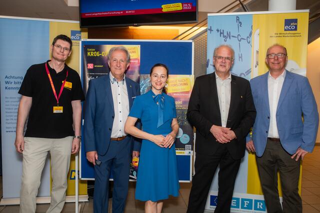 Harald Leiter, ecoplus Technopol Krems, Stadtrat Günter Herz, Bundesrätin Doris Berger-Grabner, Bürgermeister Reinhard Resch und Michael Beranek (TFZ Krems) | Foto: Skokanitsch Fotografie