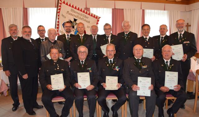  Ein Teil der geehrten und ausgezeichneten Mitglieder