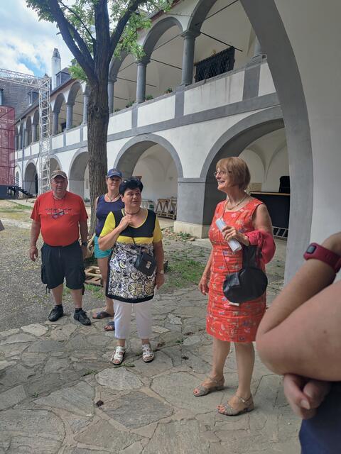 Christine Binder und Dr. Schlanitz | Foto: Natascha Thurner