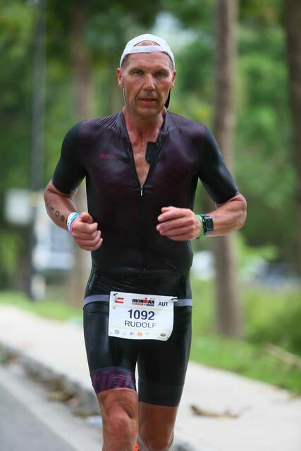 Rudi Langsteiner beim 42,195 km Lauf | Foto: Rudi Langsteiner