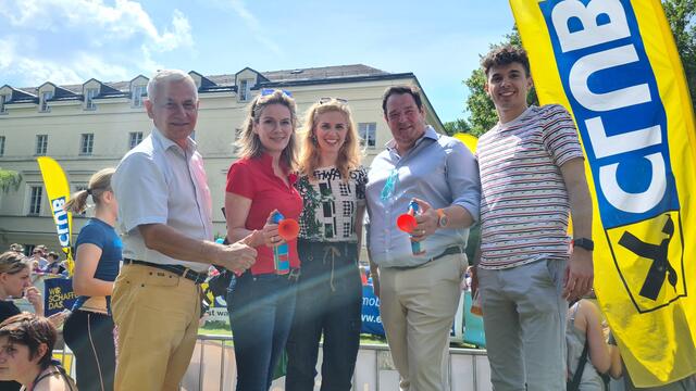 Johann Zeiner, Michaela Haidvogel, Marlene Zeidler-Beck, Markus Waldner und Paul Passler feuerten kräftig die Teilnehmer an