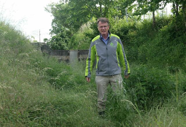 Sektionsleiter Christian Amberger bei den Trasdorfer Lößrunsen | Foto: WLV