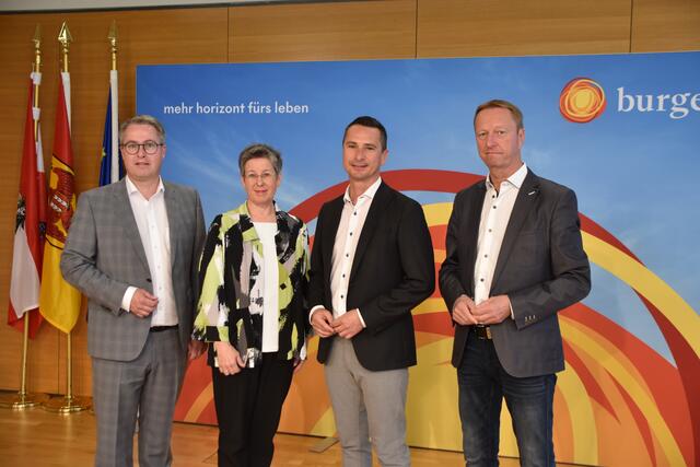 Die Landtagsklubs von SPÖ, ÖVP, FPÖ und Grüne haben sich auf den gebürtigen Oberösterreicher Rene Wenk als Nachfolger des scheidenden Direktors Andreas Mihalits geeinigt: | Foto: Uchann