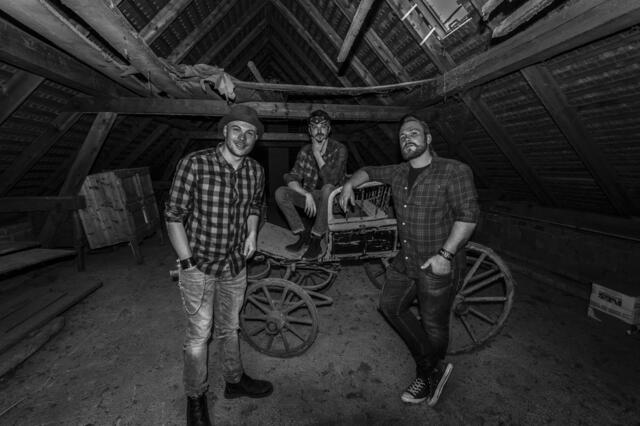 Die Jungs von „Glen Ample“ Gabriel Loidl, Daniel Tomschitz und Matthias Hain sind heuer live beim „Nova Rock“. | Foto: privat