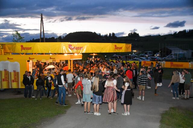 Das Fest ist vor allem bei der Jugend sehr beliebt.