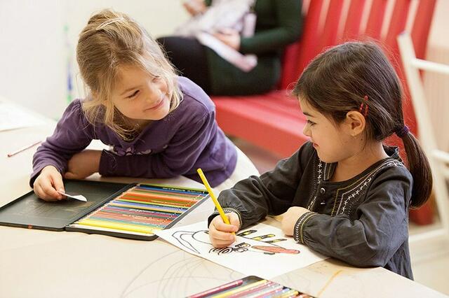 Kreativ im museum gugging | Foto: Eva Mühlbacher