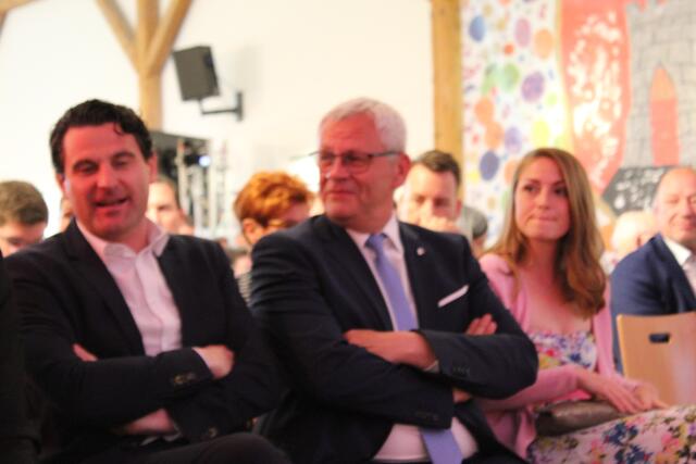 Auch der Eisenstädter Bürgermeister Thomas Steiner war unter den Festgästen.  | Foto: Isabell Maron