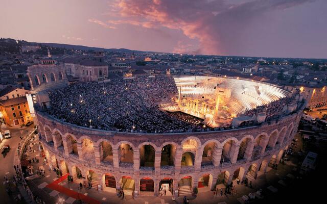 Foto: Fondazione Arena di Verona, Ennevi Foto | Foto: Foto: Fondazione Arena di Verona_Ennevi Foto
