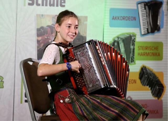 Klara Mißebner beeindruckte die Fachjury mit ihrem Können und holte den Weltmeistertitel. | Foto: Gruber