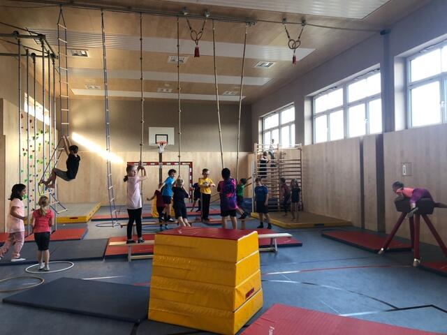 Im Herbst 2022 startet Oberösterreichs erste Volksschulklasse mit sportlichem Schwerpunkt in Neuhofen im Innkreis.  | Foto: VS Neuhofen