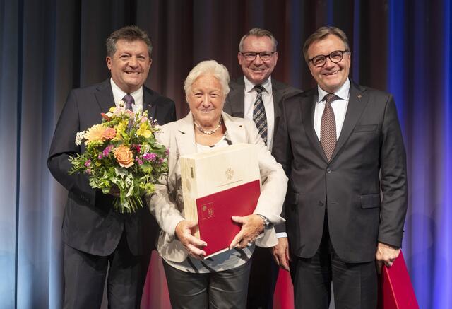 Isabella Blaha übte zwölf Jahre das Amt als Bürgermeisterin in der Gemeinde Scharnitz aus und gehört somit zu den am längsten tätigen Ortschefinnen.  | Foto: © Land Tirol/Die Fotografen