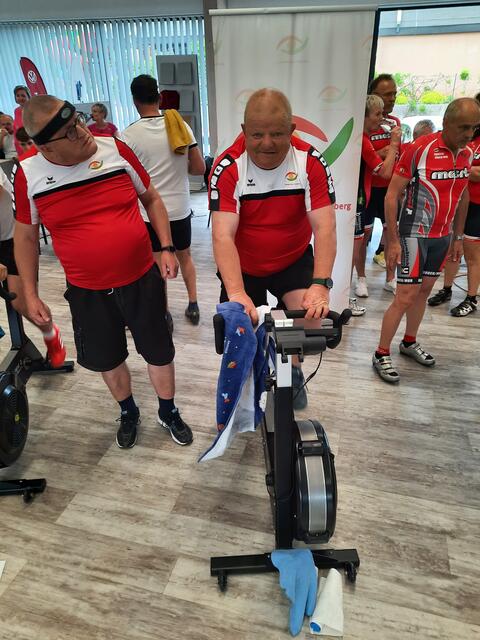 Ein Team der Lebenshilfe war bei der 12-Stunden-Radchallenge mit dabei. | Foto: Lebenshilfe