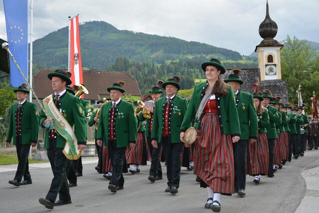 Die Mitglieder des Musikvereins Aich-Assach feierten das 150-jährige Bestandsjubiläum mit einem rauschenden Fest. | Foto: Musikverein Aich-Assach