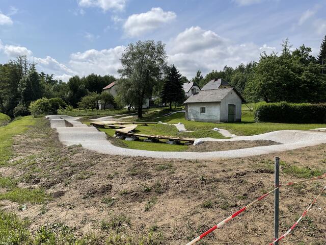 Der neue Trialpark in Maria Lankowitz sollte Mitte Juni befahrbar sein. | Foto: Schrapf