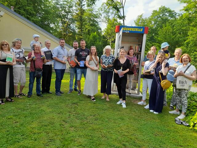 Eine neue "Bücher-Zelle" animiert in Bad Tatzmannsdorf nun zum Lesen. | Foto: Gertrude Unger