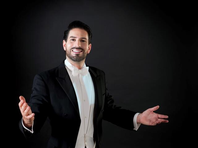 Die Badener Sommerarena präsentiert am 2. August das „Mittsommernachtskonzert“ mit Clemens Unterrainer. | Foto: Flagshipmedia