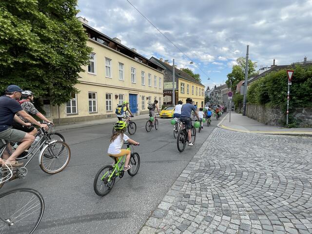 Raddemo: Von Neuwaldegg bis zum Elterleinplatz. | Foto: Brandl