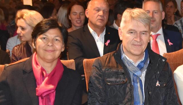 Chirurgin Irmgard Luisser rief mit Primar Wilfried Horvath 2015 das Brust-Zentrum ins Leben. Nun ist ihre Zeit in Güssing zu Ende. | Foto: Martin Wurglits