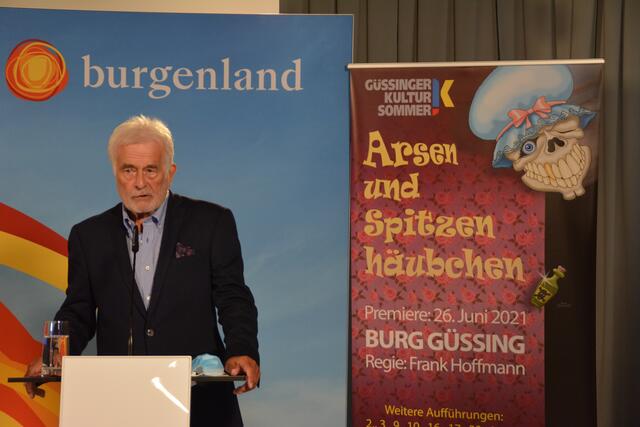 Zur geplanten Inszenierung von "Arsen und Spitzenhäubchen" in Güssing sollte es 2021 wegen der Corona-Lage nicht mehr kommen. Kultursommer-Intendant Frank Hoffmann starb heute, Samstag. | Foto: Franz Tscheinig