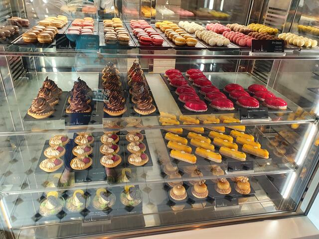 French Kiss Brasserie