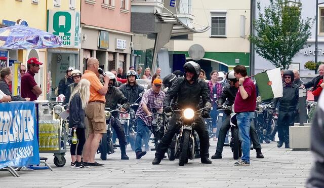 Pfingstsamstag wurde mit dem Start in Knittelfeld eine 220 km lange Murtal-Runde gefahren. 