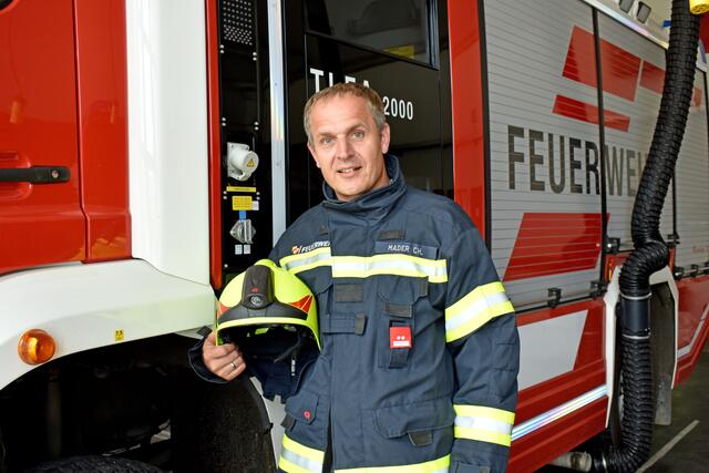 Landtagsabgeordneter Christian Mader, Mitglied der FF Schlatt, freut sich über die Rekordsumme für Sicherheit und Katastrophenschutz. | Foto: OÖVP