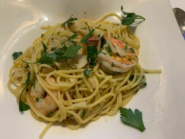 Spaghetti Aglio Olio mit Scampi. | Foto: Sandy Schaus