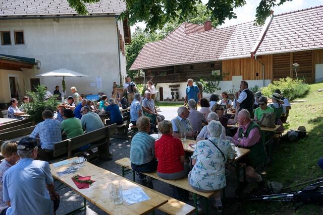 Entlang des Wanderweges, der auch am Buschenschank Schachner vorbeiführte, gab es viel zu sehen. | Foto: Stadtgemeinde Köflach