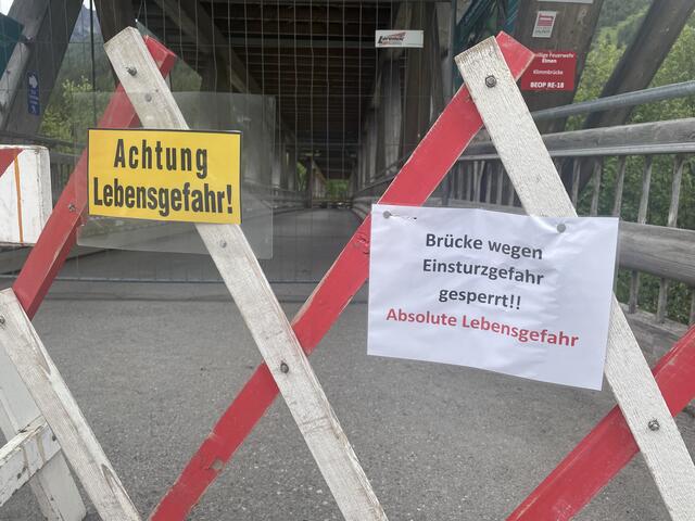 Klare Ansage: Hier herrscht allegrößte Gefahr! | Foto: Reichel