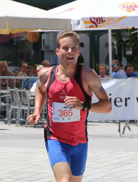 Stürmte solo zu Sieg und Streckenrekord:  Gabriel Wimmer (LT Chiemgau)  | Foto: Gerald Habison