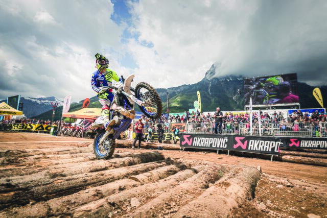 Männer und Motoren: Das Red Bull Erzbergrodeo steigt an diesem Wochenende | Foto: Arthur Michalek