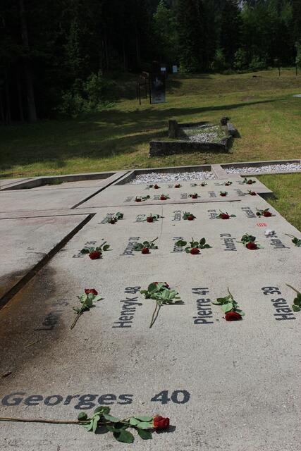 Denkmal am KZ-Gelände | Foto: Boris Novak